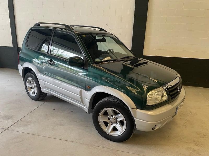 Usado Suzuki Grand Vitara 110 CV (80 kW) 2005 Verde SUV