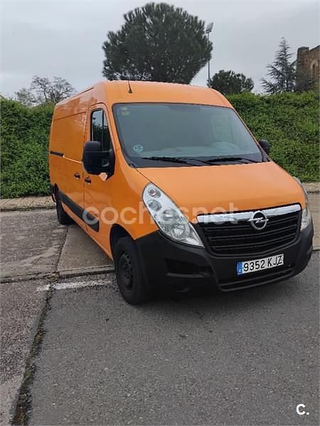 Usado Opel Movano 146 CV (107 kW) 2010 Naranja Monovolumen