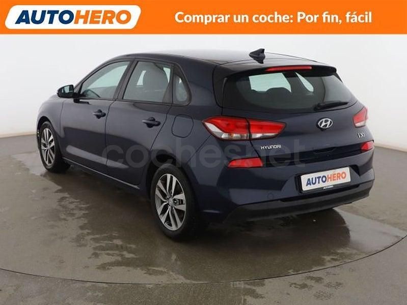 Usado Hyundai i30 GO! 120 CV (88 kW) 2019 Azul Berlina