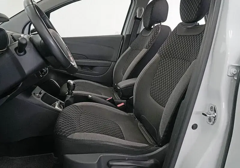 Usado Renault Captur Zen 120 CV (88 kW) 2018 Blanco SUV