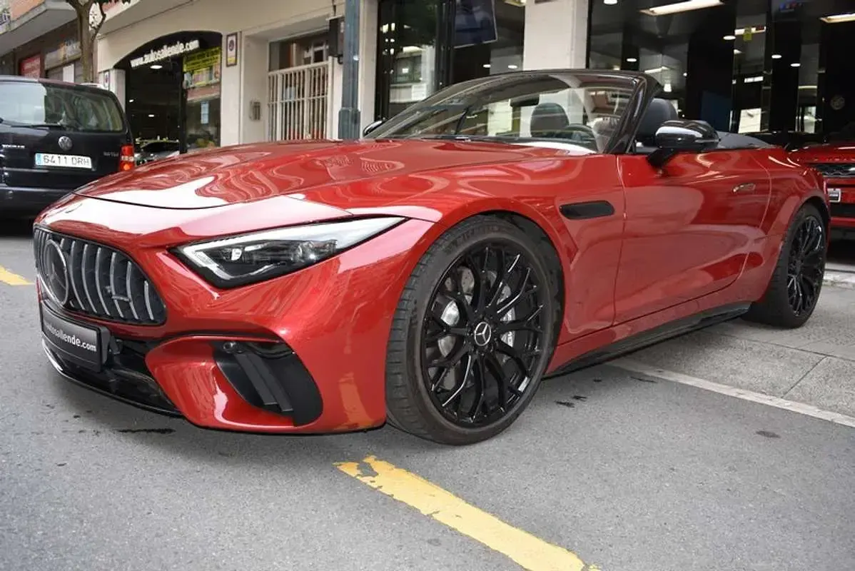Usado Mercedes SL43 AMG AMG 381 CV (280 kW) 2023 Burdeos Descapotable