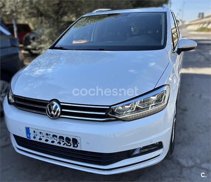 Usado VW Touran Sportline 150 CV (110 kW) 2017 Blanco Monovolumen