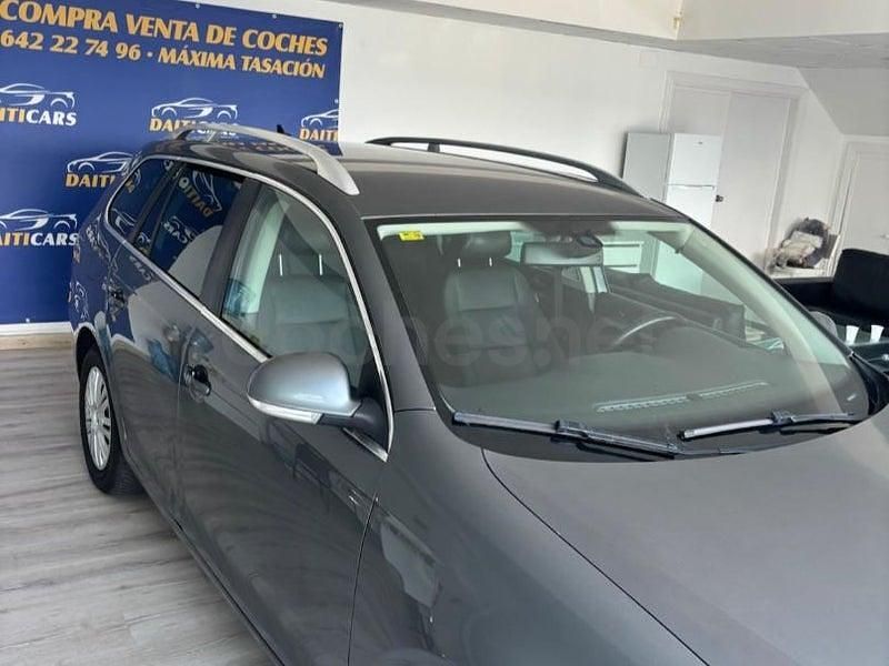 Usado VW Golf VI Advance 105 CV (77 kW) 2010 Verde Utilitario