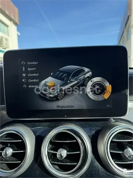 Usado Mercedes C220 AMG line 170 CV (125 kW) 2016 Blanco Berlina