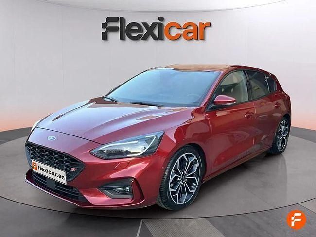 Usado Ford Focus ST-Line 120 CV (88 kW) 2018 Granate Berlina
