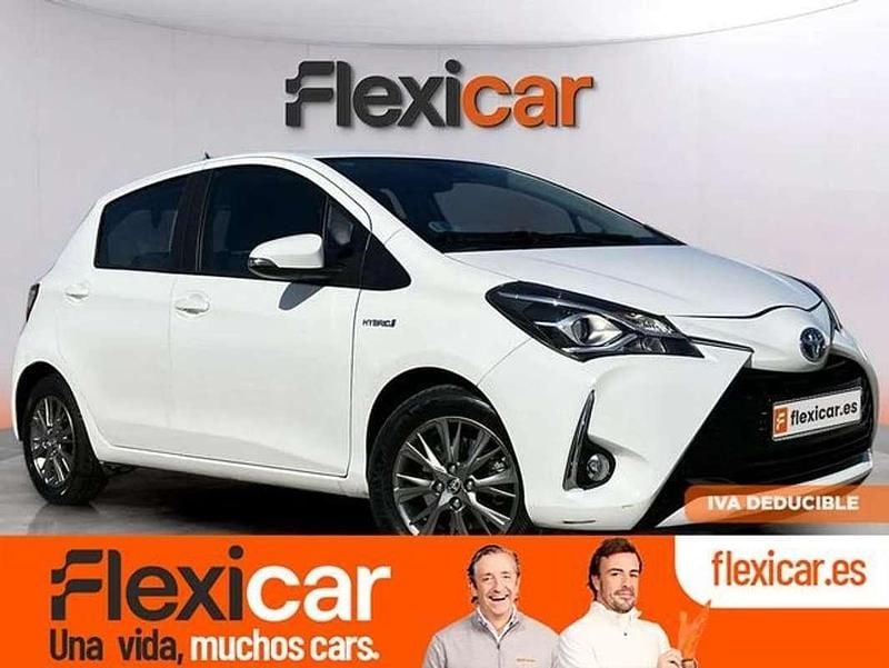Blanco Usado 2019 Toyota Yaris Hybrid Active Utilitario | 11.990 € (Precio justo) - Imagen 1/4