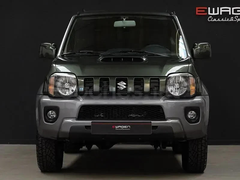 Usado Suzuki Jimny 85 CV (62 kW) 2017 Verde SUV
