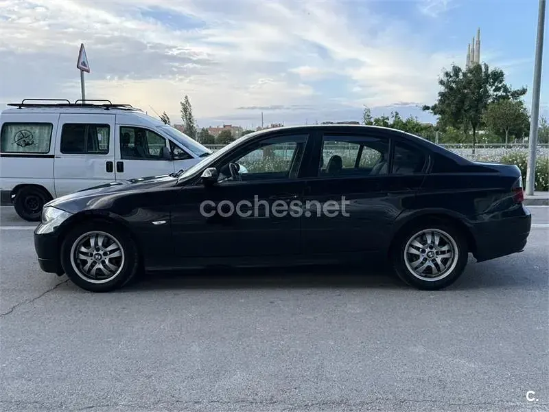 Usado BMW 320 163 CV (119 kW) 2006 Negro Berlina
