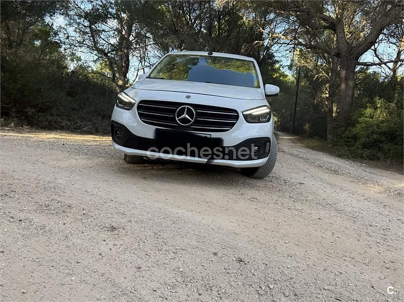 Blanco Usado 2023 Mercedes T180 Monovolumen | 25.500 € (Super precio) - Imagen 1/3