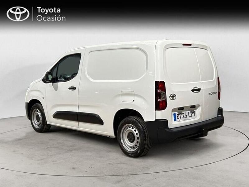 Usado Toyota Proace City City 75 CV (55 kW) 2021 Blanco Monovolumen