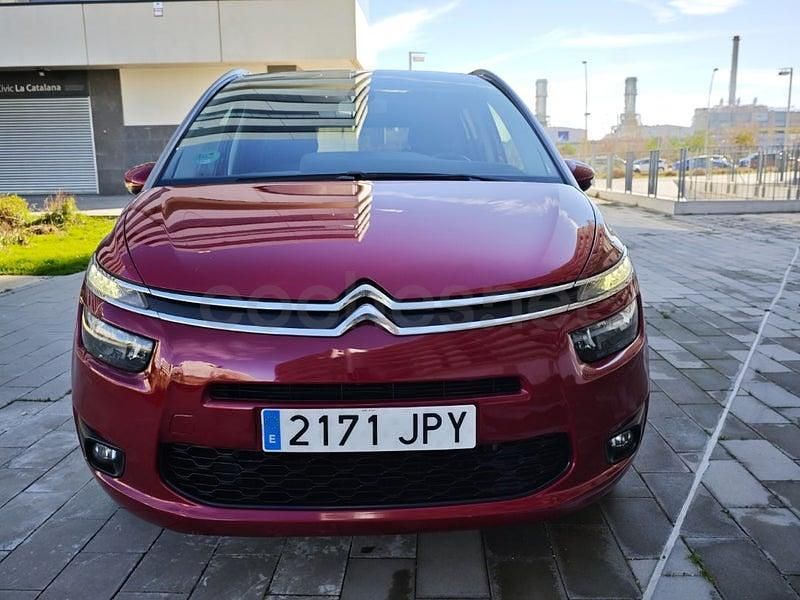 Usado Citroën Grand C4 Picasso Feel 120 CV (88 kW) 2016 Granate Monovolumen