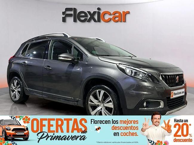 Usado Peugeot 2008 Allure 120 CV (88 kW) 2019 Gris SUV