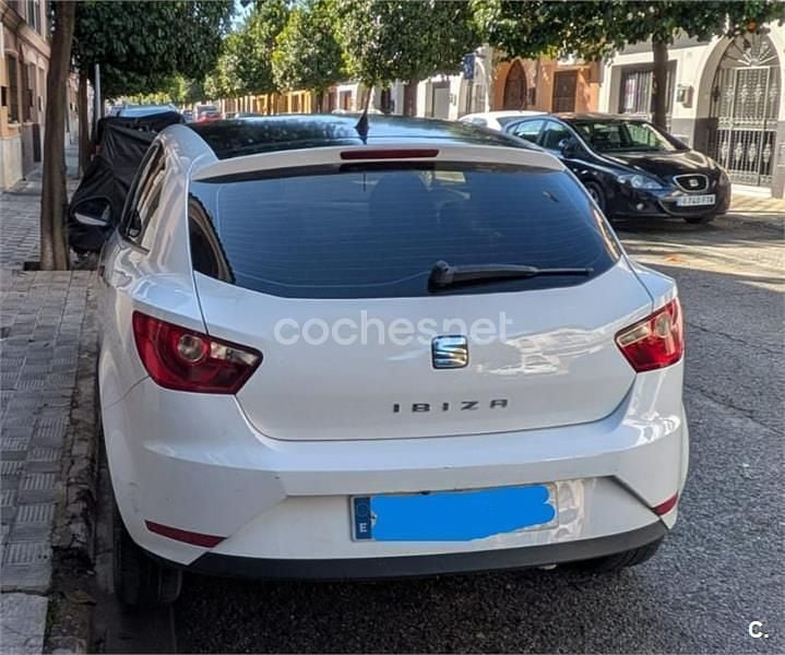 Usado Seat Ibiza SC Reference 70 CV (51 kW) 2014 Blanco Utilitario