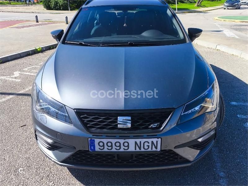 Usado Seat Leon CUPRA 300 CV (220 kW) 2018 Gris / plata Familiar