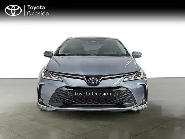 Käytetty Toyota Corolla Style 140 HP (102 kW) 2025 Harmaa Sedan