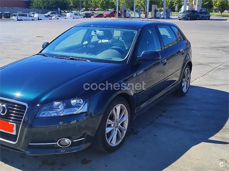 Negro Usado 2012 Audi A3 Sportback Ambition Utilitario | 8600 € (Precio justo) - Imagen 1/4