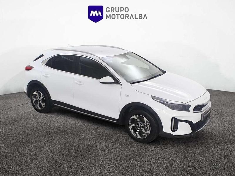 Usado Kia XCeed 101 CV (74 kW) 2025 Blanco SUV