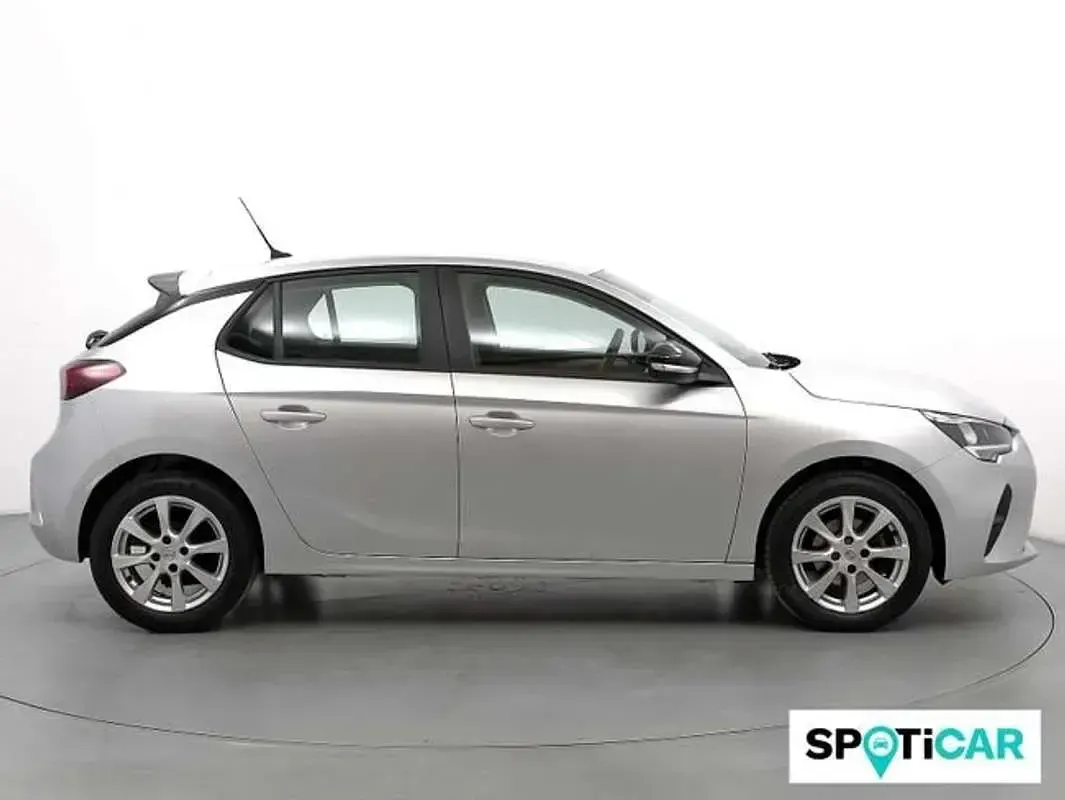 Usado Opel Corsa Edition 75 CV (55 kW) 2023 Plateado Utilitario