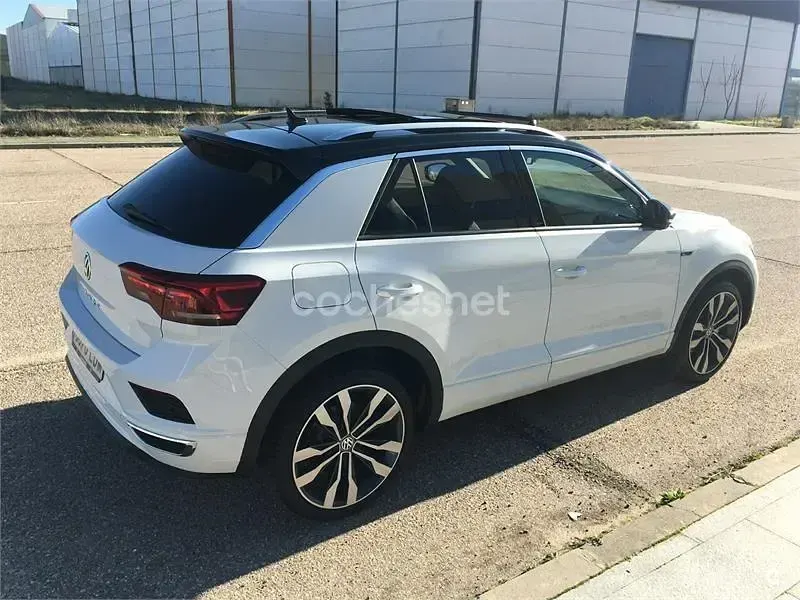 Usado VW T-Roc Sportline 150 CV (110 kW) 2019 Blanco SUV
