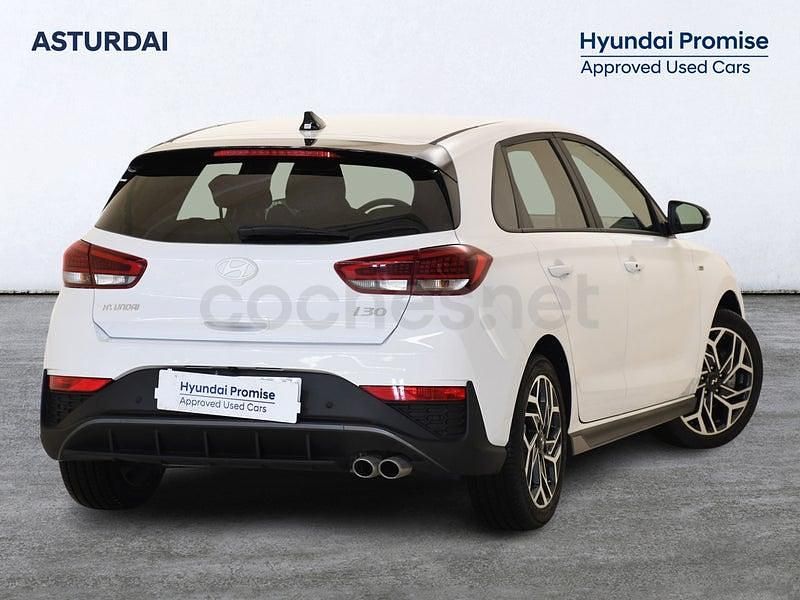 Usado Hyundai i30 N Line 100 CV (73 kW) 2025 Blanco Berlina