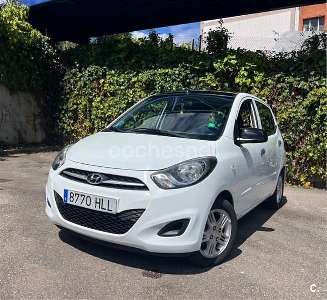 Blanco Usado 2012 Hyundai i10 Comfort Utilitario | 6700 € (Precio justo) - Imagen 1/4