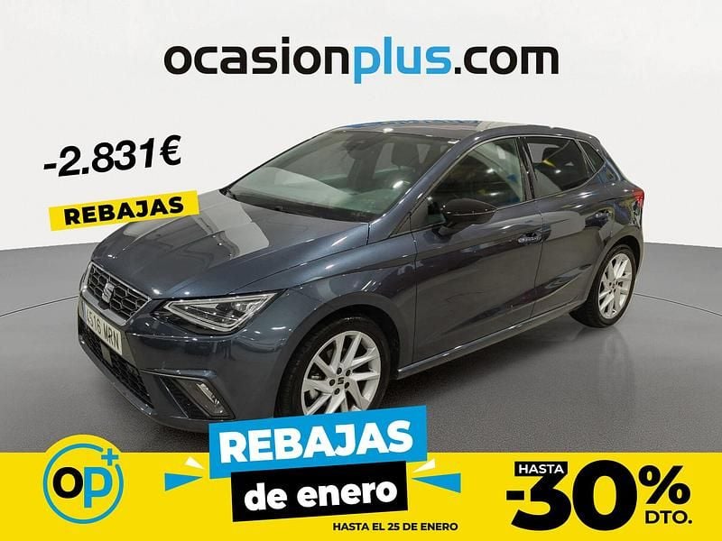 Gris / plata Usado 2024 Seat Ibiza FR Berlina | 21.250 € (Precio justo) - Imagen 1/4