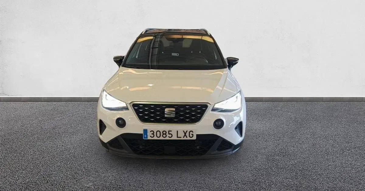 Usado Seat Arona Xperience 110 CV (80 kW) 2022 SUV
