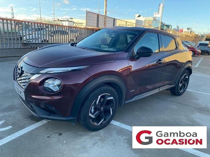 Usado Nissan Juke N-Connecta 143 CV (105 kW) 2022 Rojo oscuro SUV