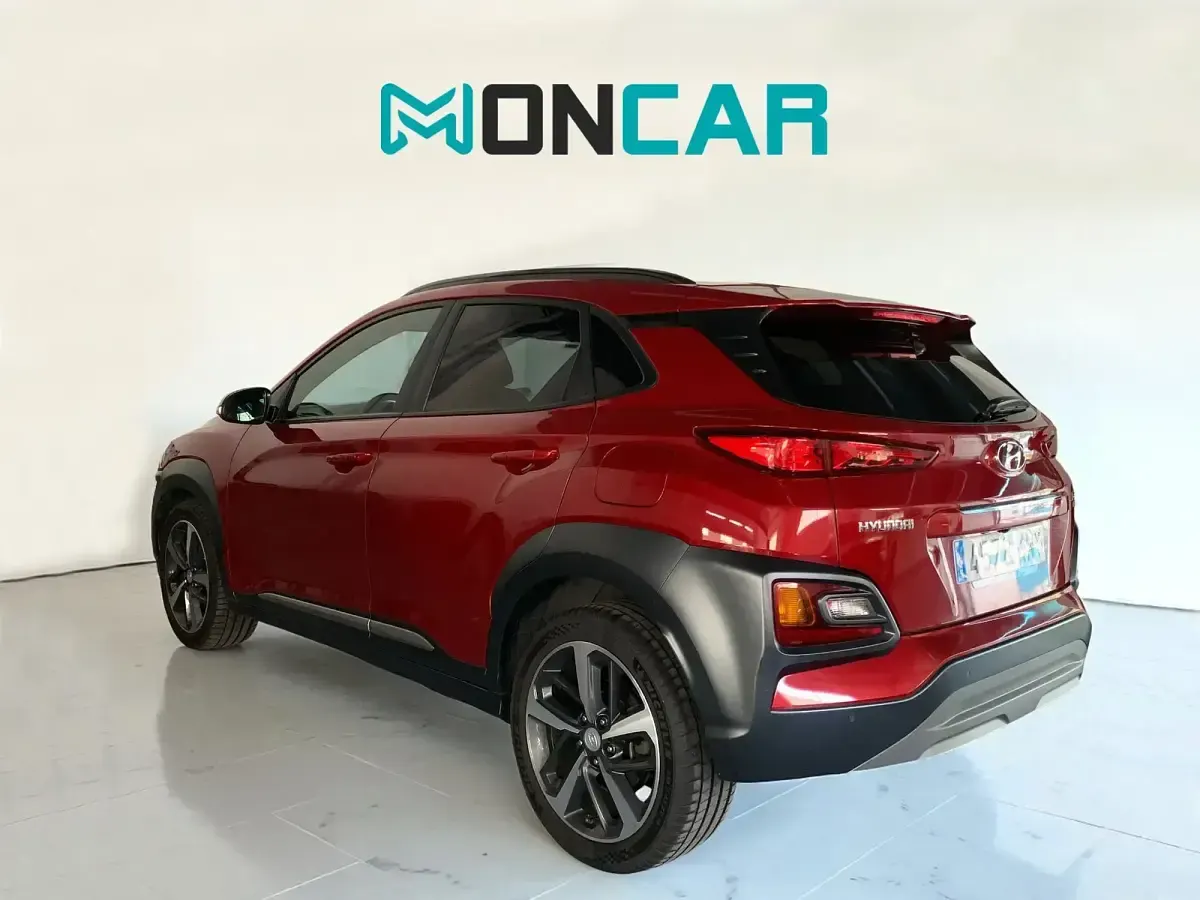 Usado Hyundai Kona Style 177 CV (130 kW) 2018 Rojo SUV