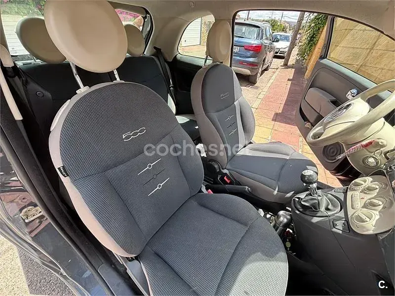 Usado Fiat 500 69 CV (50 kW) 2015 Gris / plata Berlina