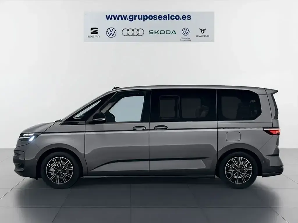 Nuevo VW Multivan Life 150 CV (110 kW) 2026 Gris Monovolumen