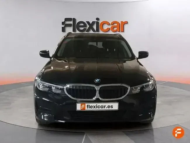Usado BMW 320 184 CV (135 kW) 2021 Negro Familiar