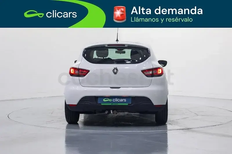 Usado Renault Clio IV Dynamique 90 CV (66 kW) 2015 Blanco Berlina
