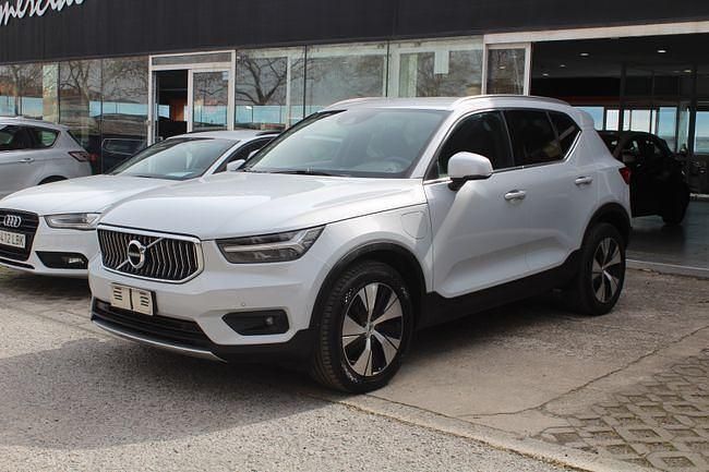 Usado Volvo XC40 Inscription 211 CV (155 kW) 2021 Blanco SUV