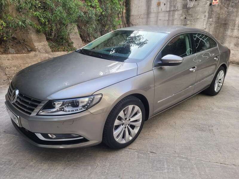 Usado VW CC 160 CV (117 kW) 2013 Plateado Berlina