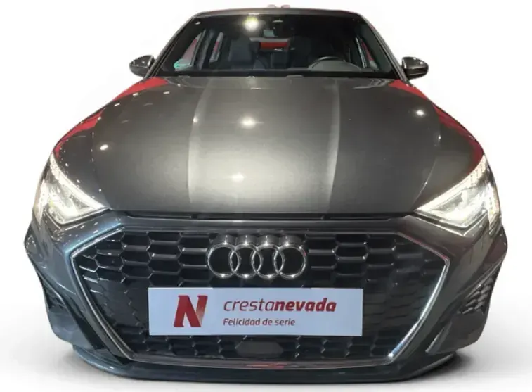 Usado Audi A3 Sportback e-tron S-Line 150 CV (110 kW) 2024 Gris Utilitario