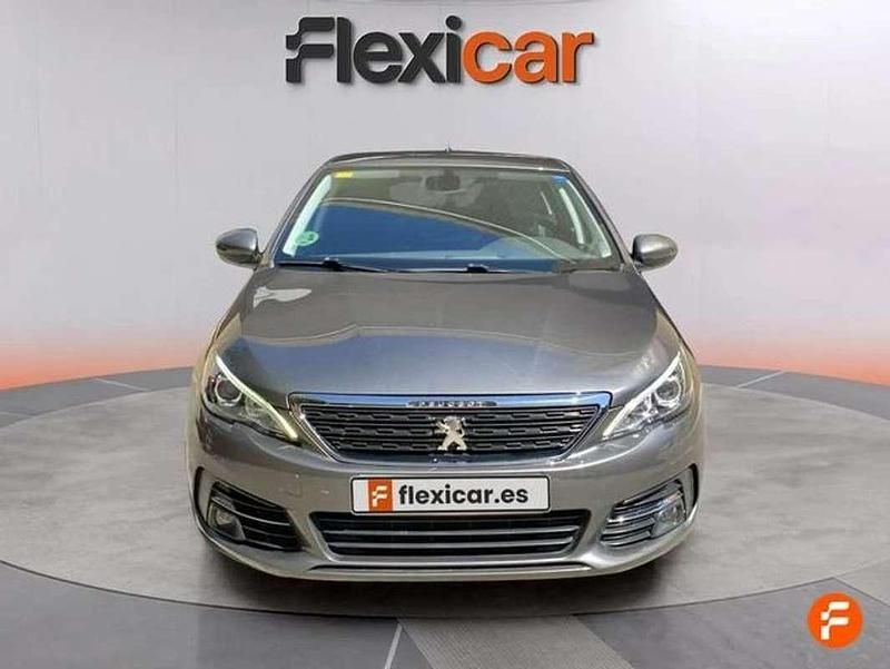 Usado Peugeot 308 SW Allure 131 CV (96 kW) 2020 Gris Familiar