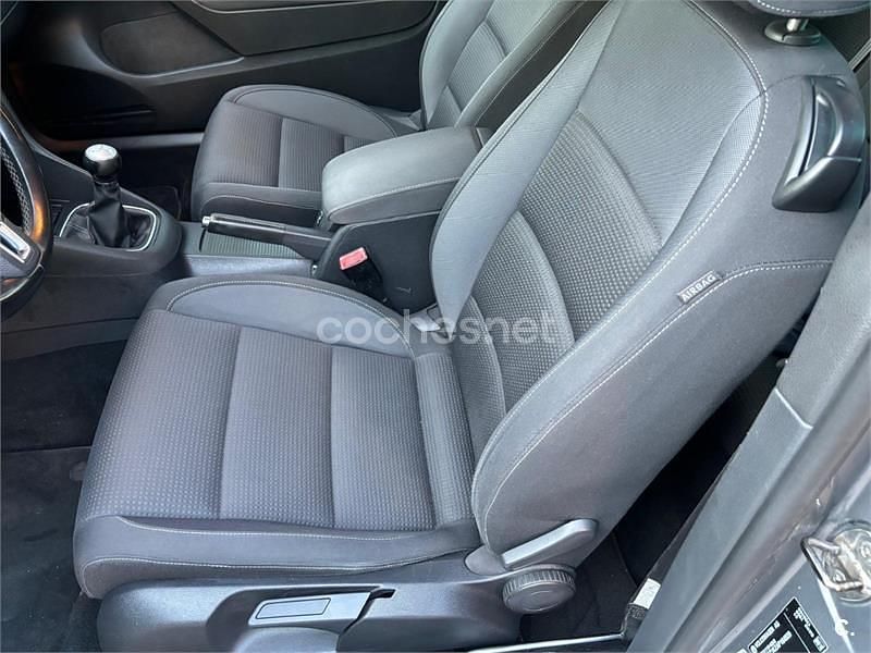 Usado VW Golf VI 105 CV (77 kW) 2010 Gris / plata Utilitario