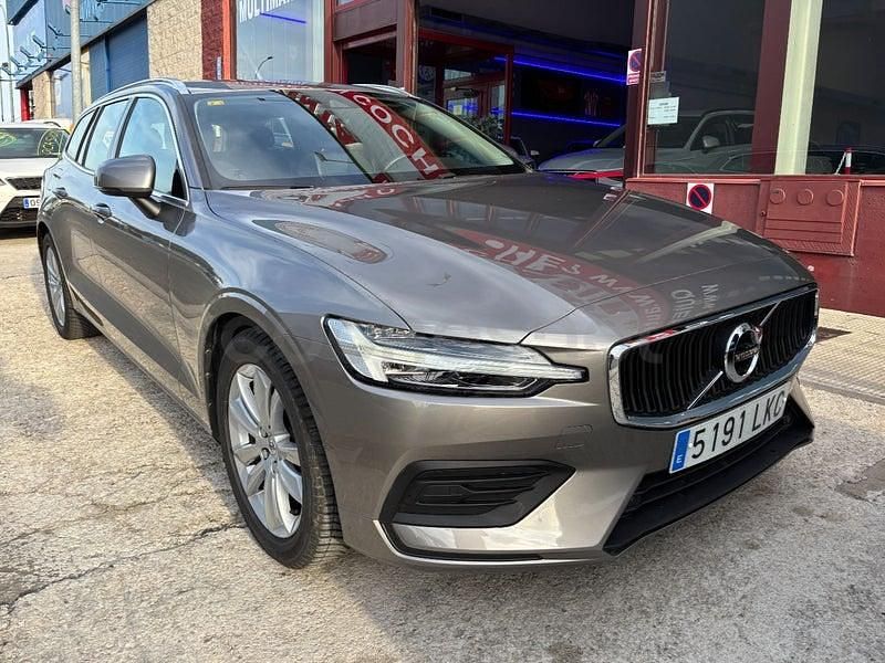 Usado Volvo V60 Business Edition 150 CV (110 kW) 2020 Beige Familiar