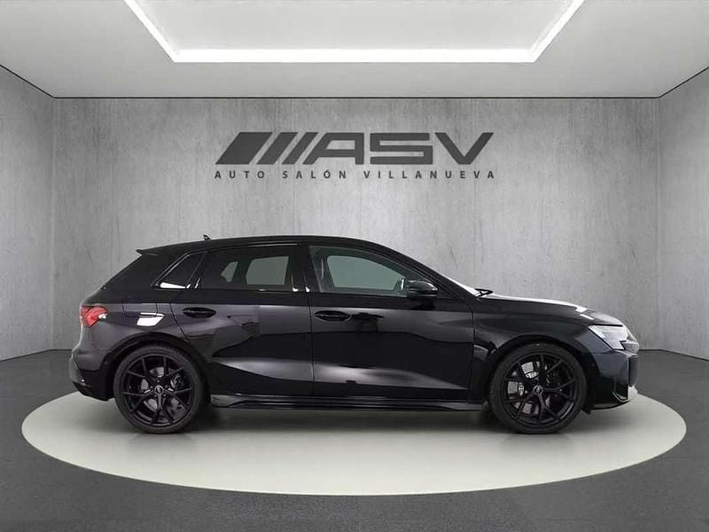 Usado Audi RS3 Sportback Premium 400 CV (294 kW) 2025 Negro Utilitario