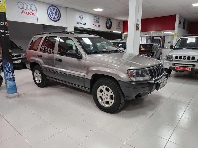 Usado Jeep Grand Cherokee Laredo 190 CV (139 kW) 1999 Gris SUV