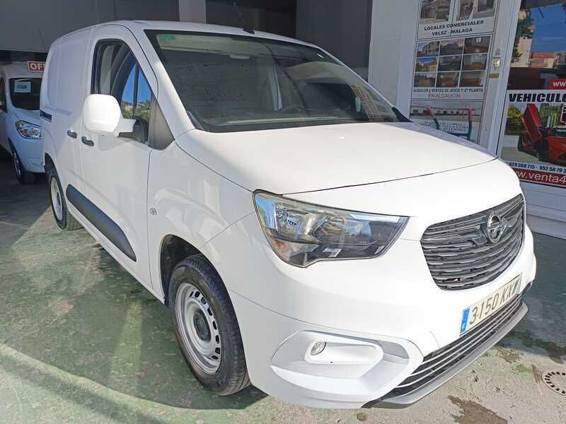 Blanco Usado 2019 Opel Combo Active Monovolumen | 11.500 € - Imagen 1/4