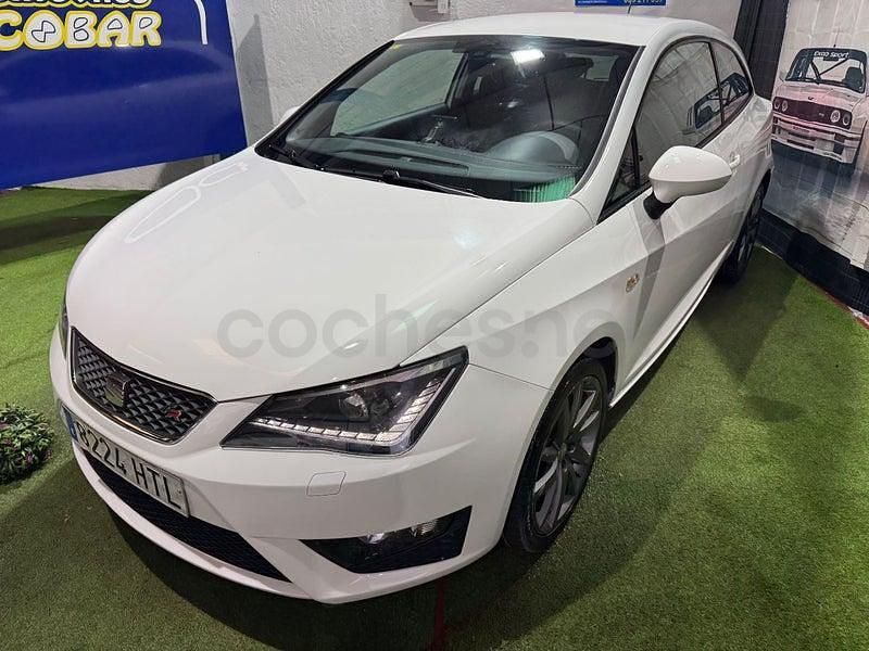 Usado Seat Ibiza SC FR 105 CV (77 kW) 2013 Blanco Utilitario
