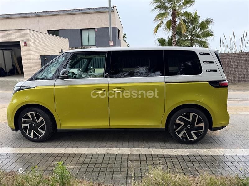 Usado VW ID. Buzz Pro 210 kW (286 CV) 2023 Eléctrico Monovolumen