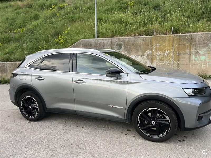 Usado DS Automobiles DS7 Crossback 180 CV (132 kW) 2018 Gris / plata SUV