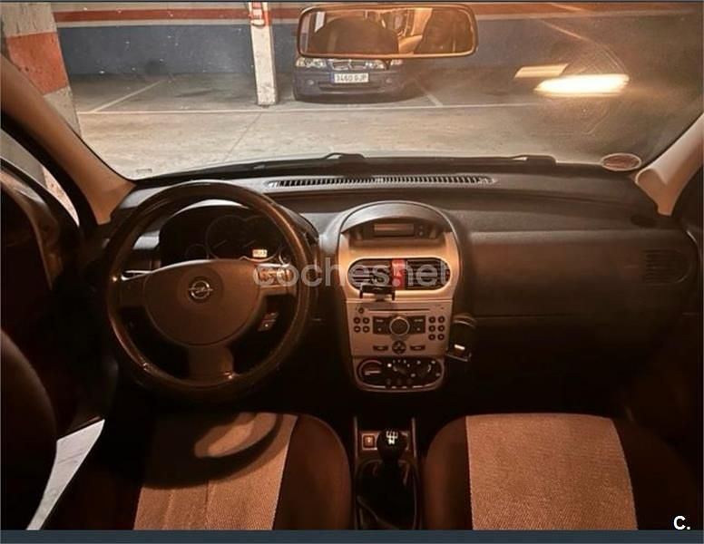 Usado Opel Combo Expression 120 CV (88 kW) 2012 Gris / plata Monovolumen