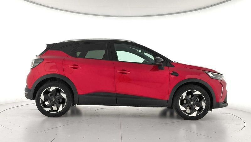 Usado Renault Captur Techno 100 CV (73 kW) 2025 Rojo SUV