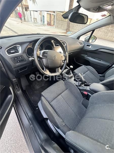Gris / plata Usado 2016 Citroën C4 Feel Berlina | 7800 € (Precio justo) - Imagen 1/3