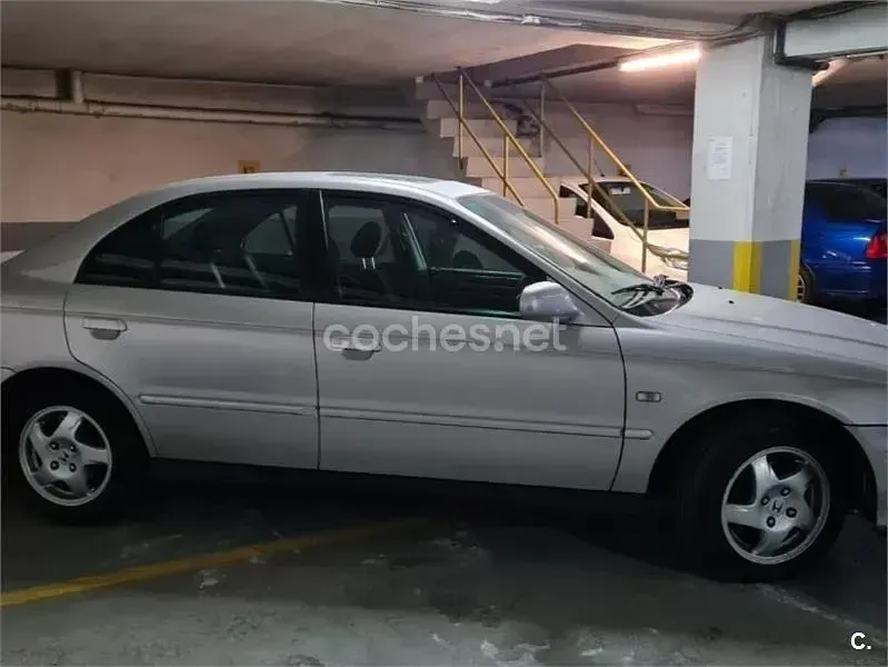 Usado Honda Accord ES 147 CV (108 kW) 1999 Gris / plata Berlina