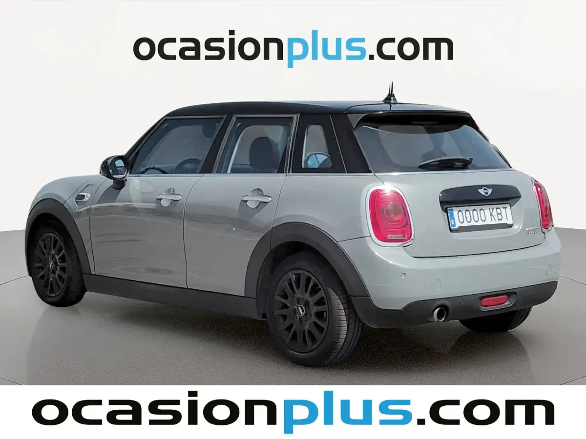 Usado Mini Cooper 136 CV (100 kW) 2017 Gris Utilitario